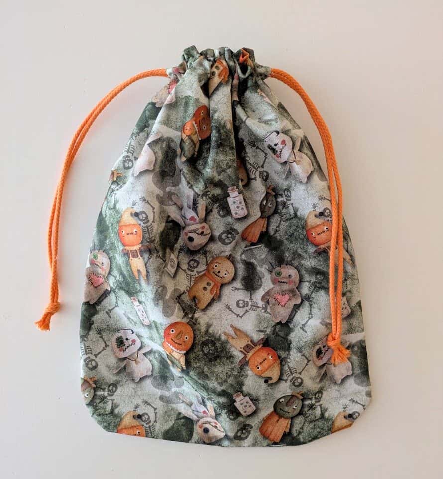 Bolsa para as lambetadas de Halloween · Scarecrow, bolsa de tea cosida a man